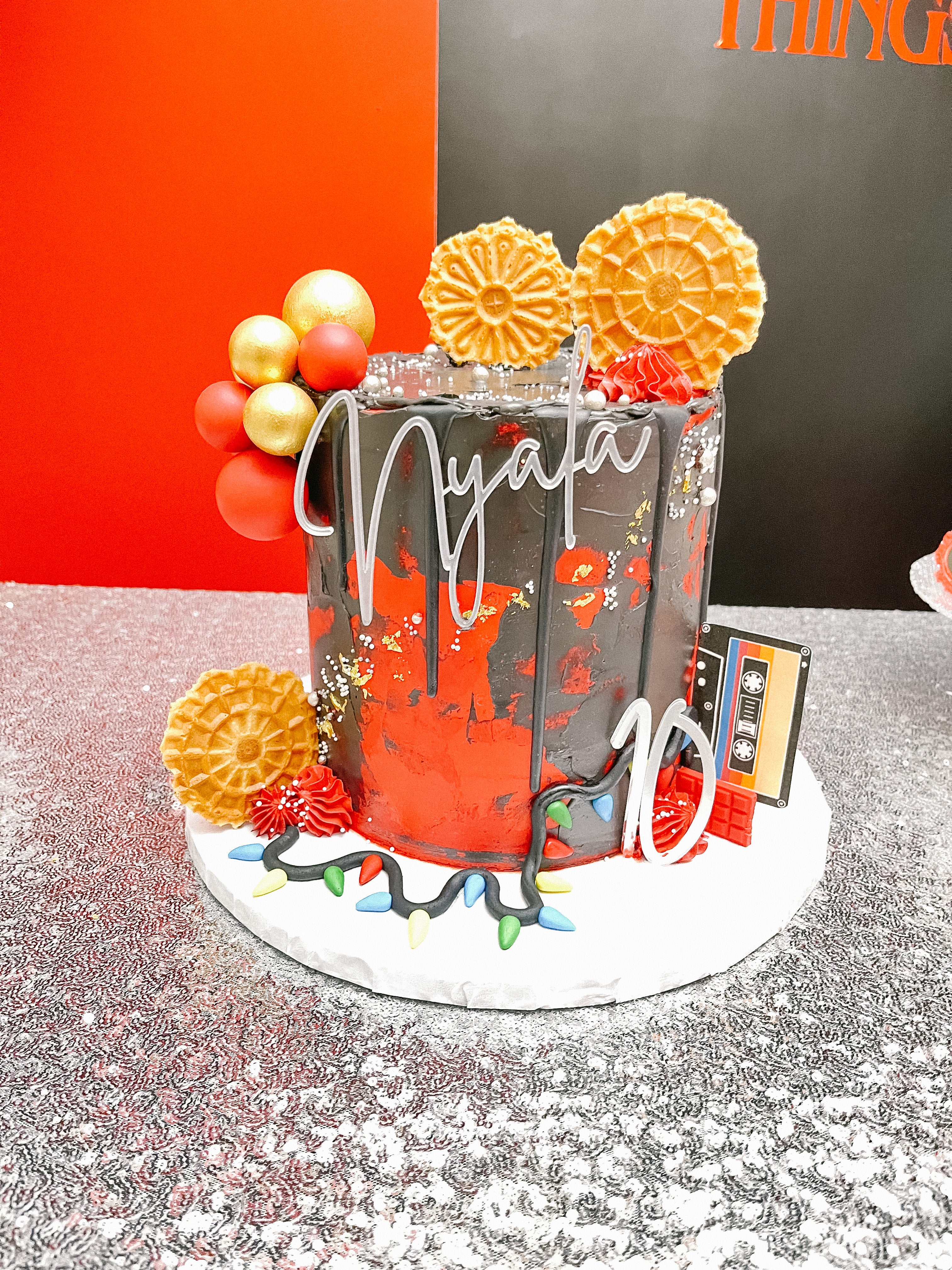 CAKE TOPPERS