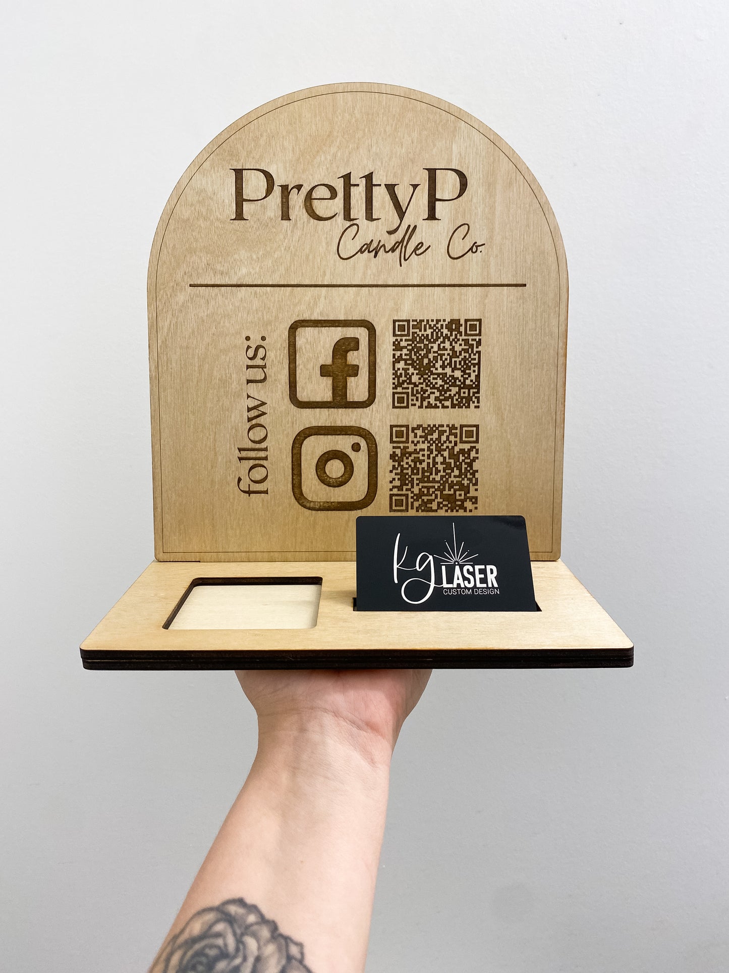 Arched Wood QR Table Display