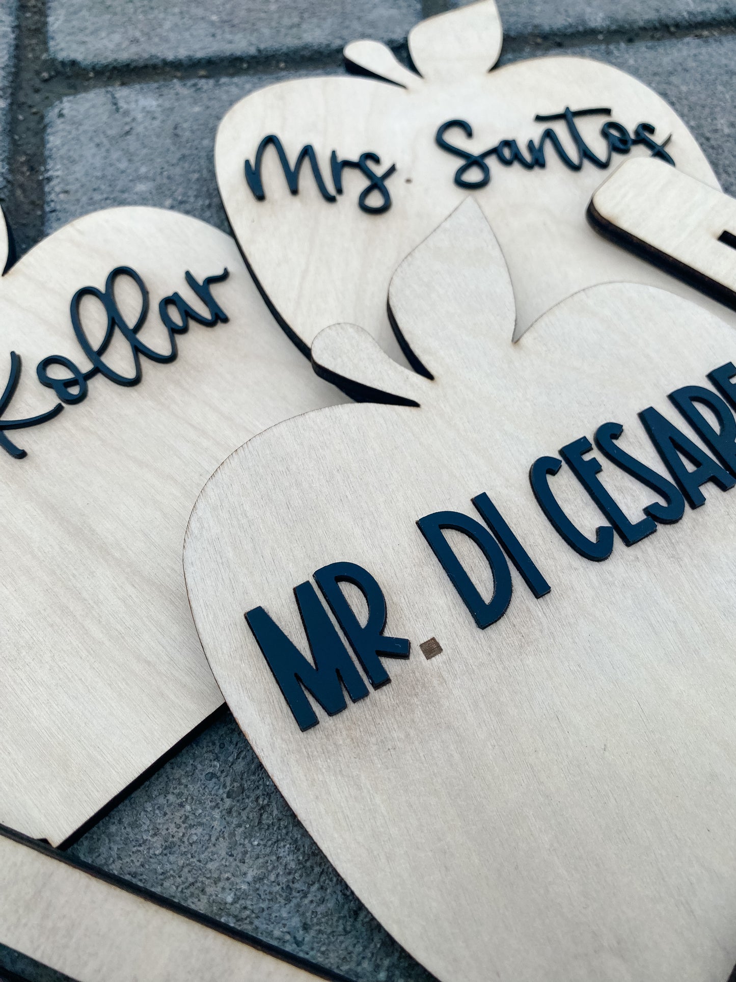 Freestanding Apple Desk Sign